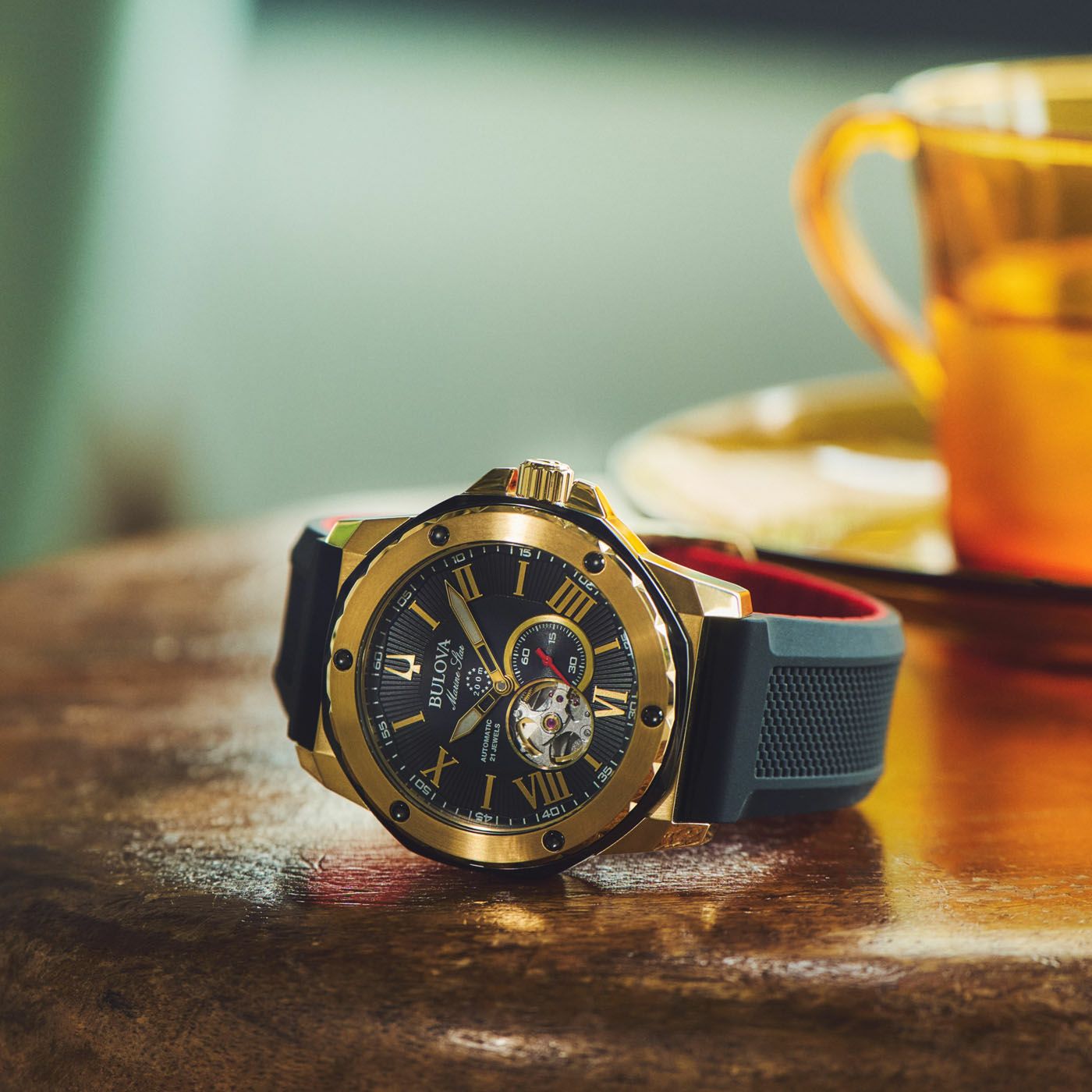 マリンスター 98A272 | BULOVA（ブローバ）ジャパン公式サイト 